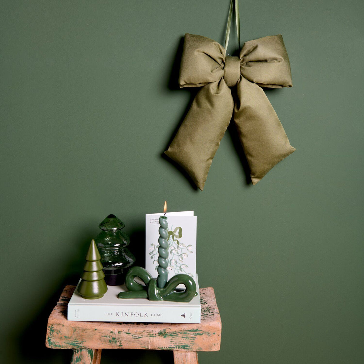 MATTE GREEN PUFFY BOW | LARGE