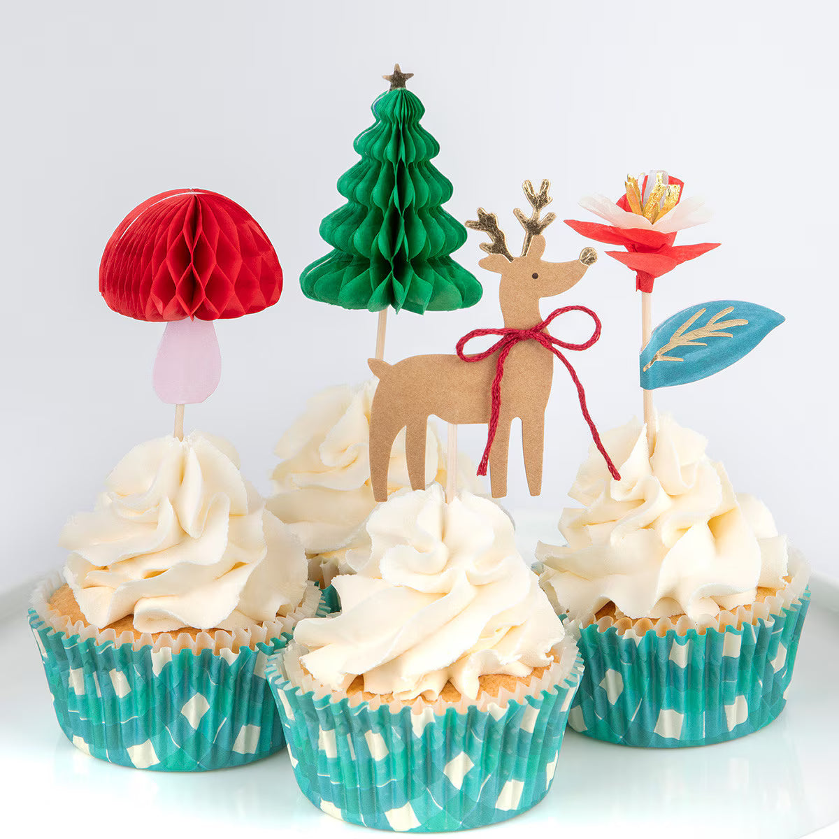 WINTER WOODLAND CUPCAKE KIT