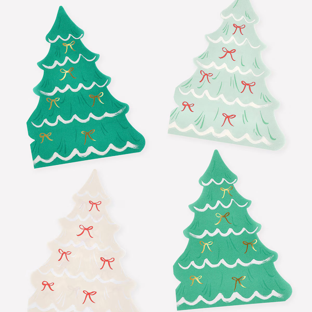 CHRISTMAS TREE WITH BOW NAPKINS