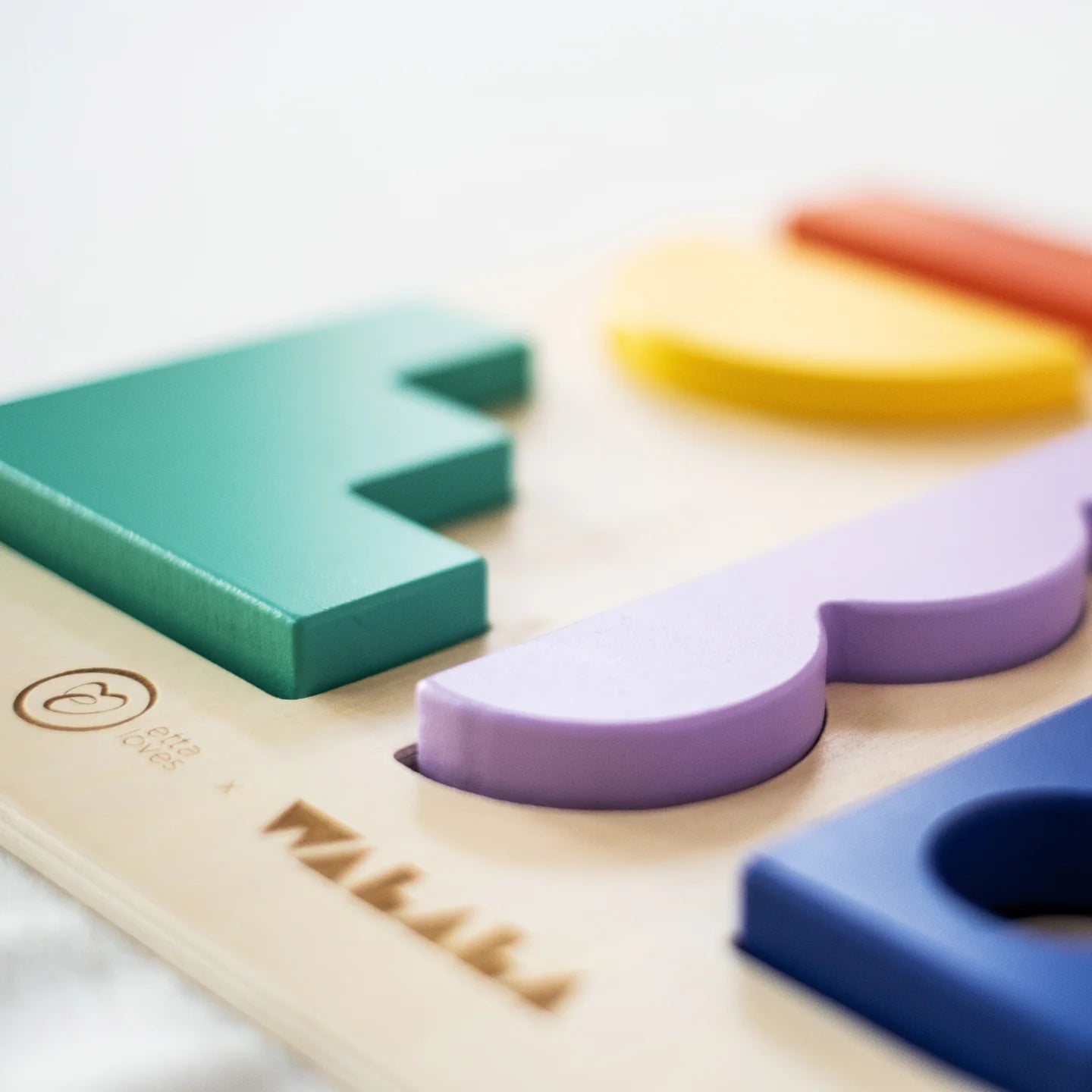 WOODEN PUZZLE BOARD ETTA LOVES X WALALA STUDIO - OTHERLETTERS