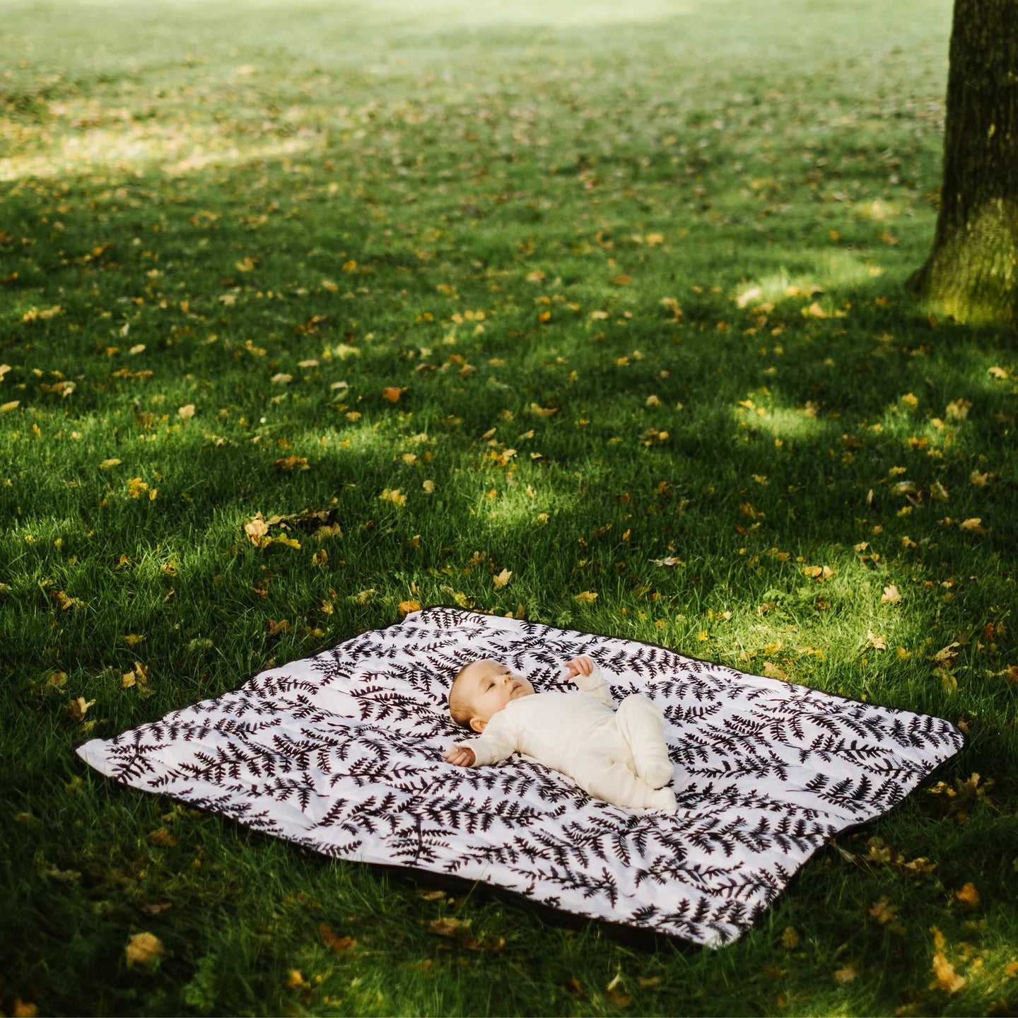 OUTDOOR PLAY MAT | FROM BIRTH - OTHERLETTERS