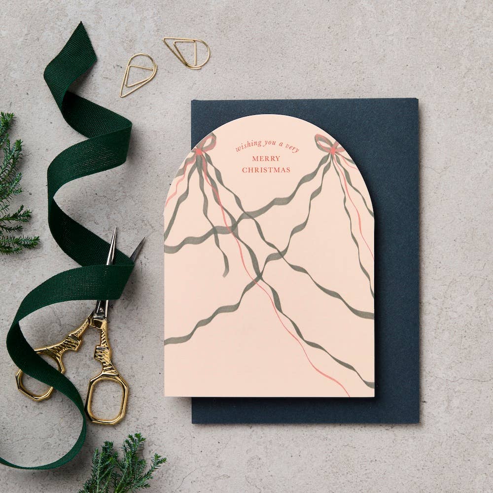 WISHING YOU A VERY MERRY CHRISTMAS ARCH STREAMERS | CARD BY KATIE LEAMON