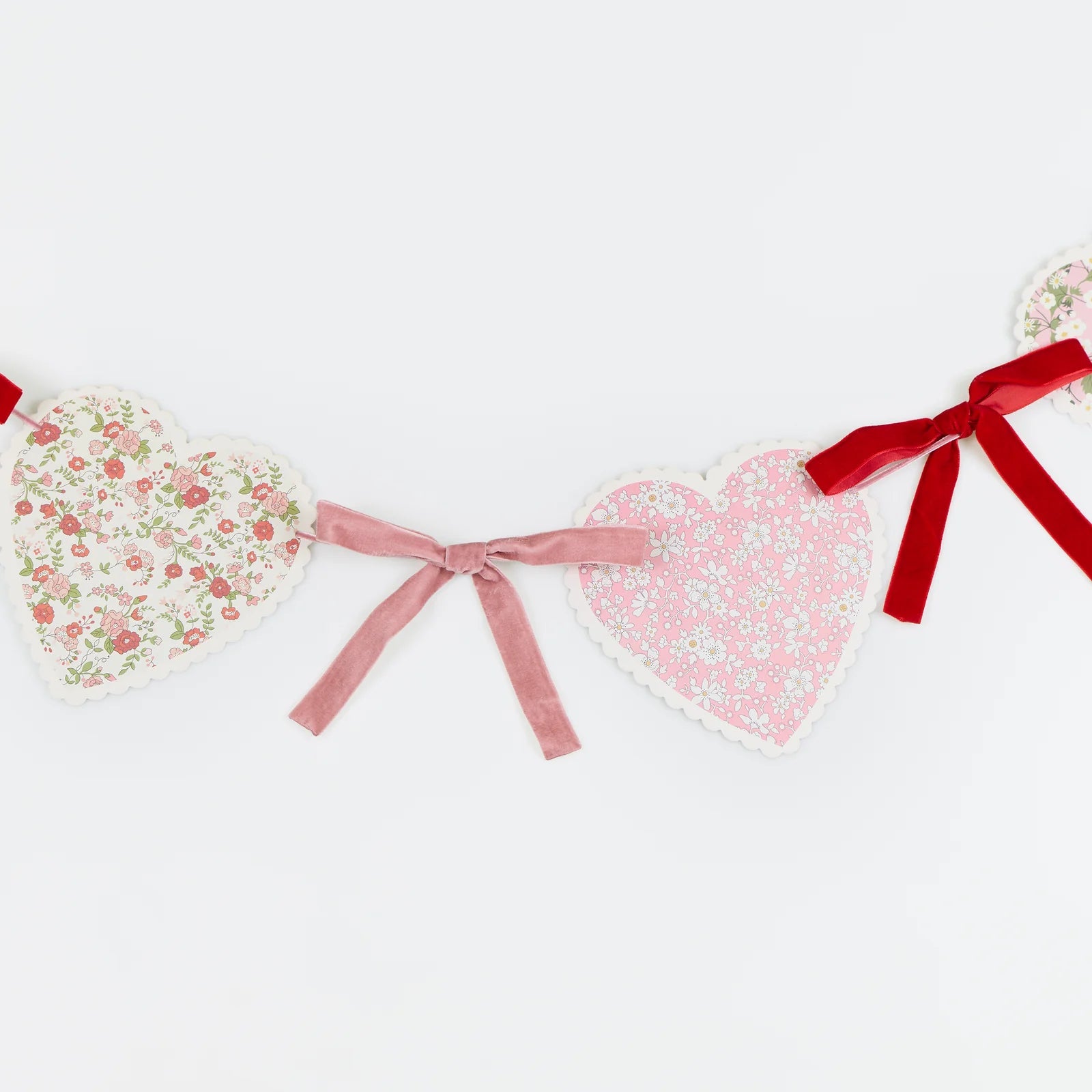 MERI MERI X LIBERTY HEART GARLAND - OTHERLETTERS