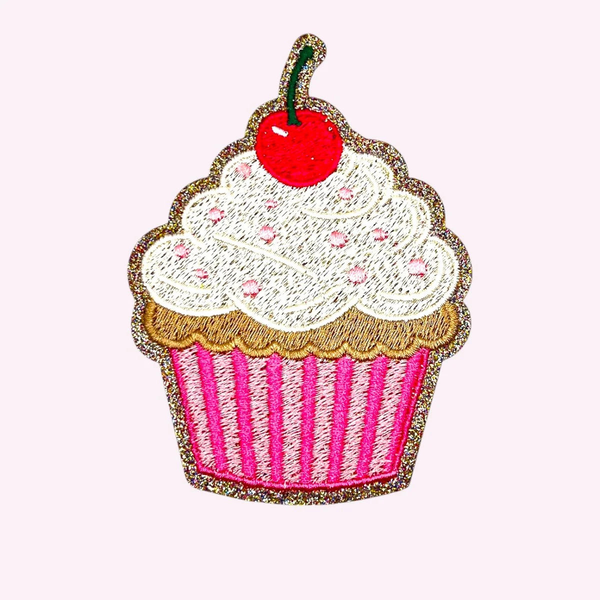 EMBROIDERED STICKER | CUPCAKE