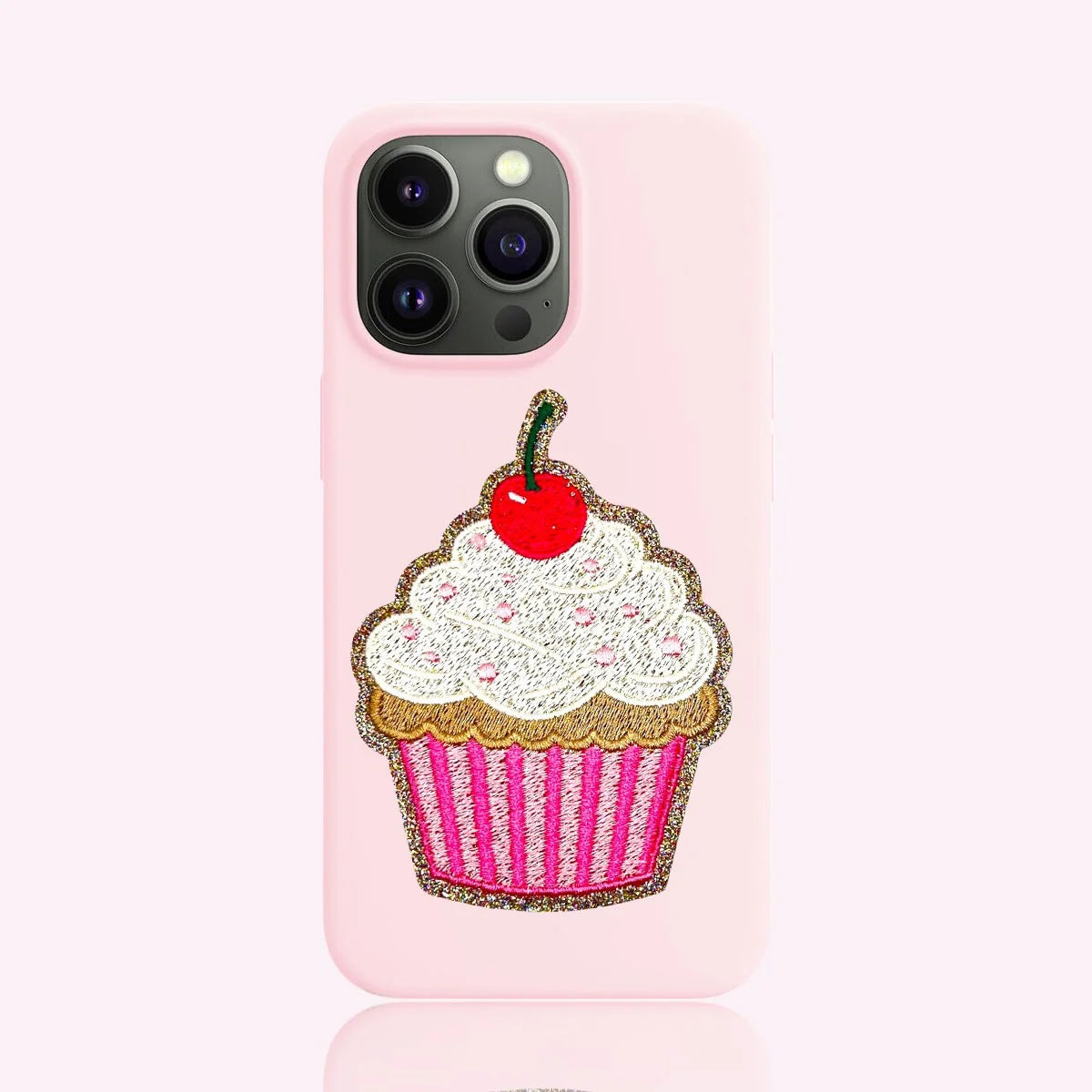 EMBROIDERED STICKER | CUPCAKE