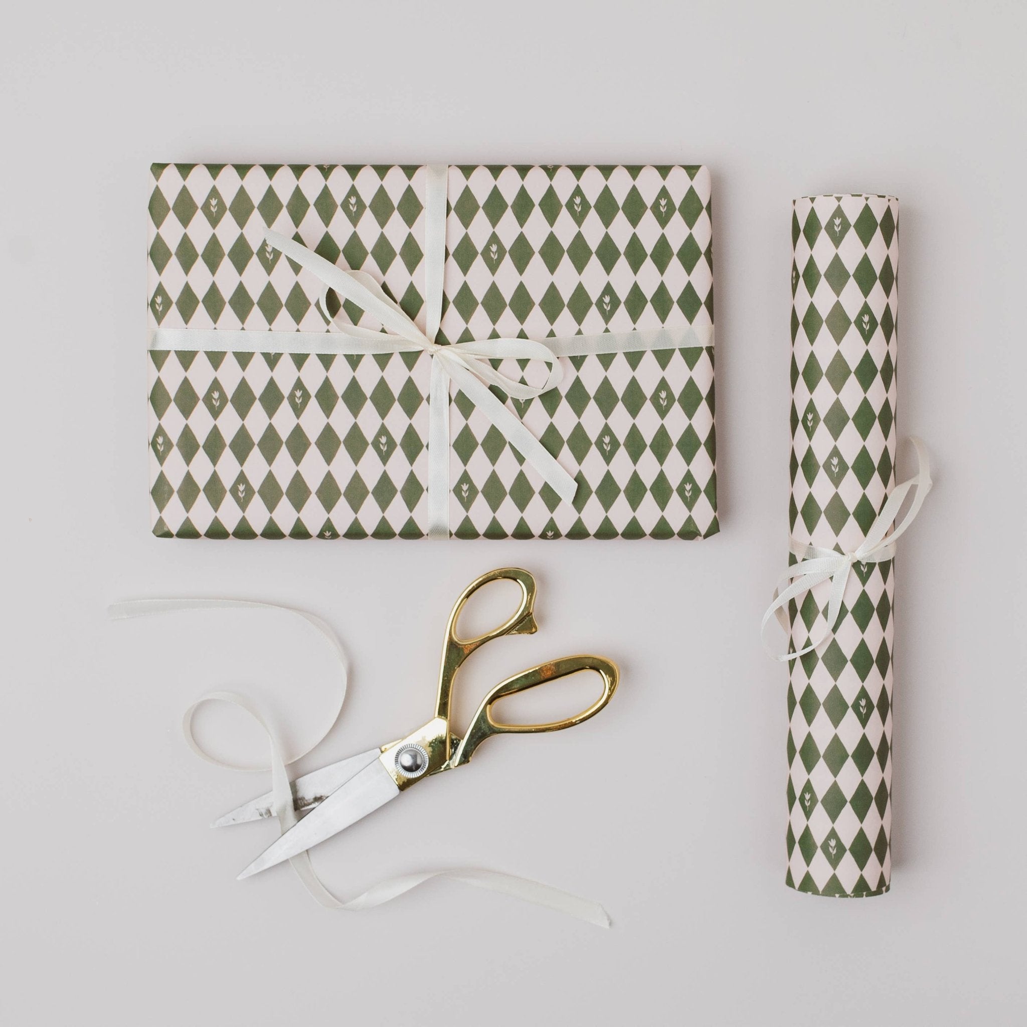 TULIP DIAMOND GREEN HARLEQUIN LUXURY GIFT WRAP | 3 SHEETS ROLLED - OTHERLETTERS