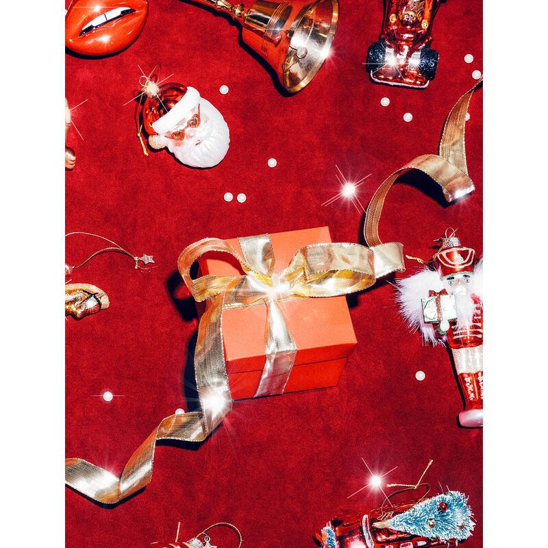 SANTA WITH HEART GLASSES GLASS TREE DECORATION - OTHERLETTERS
