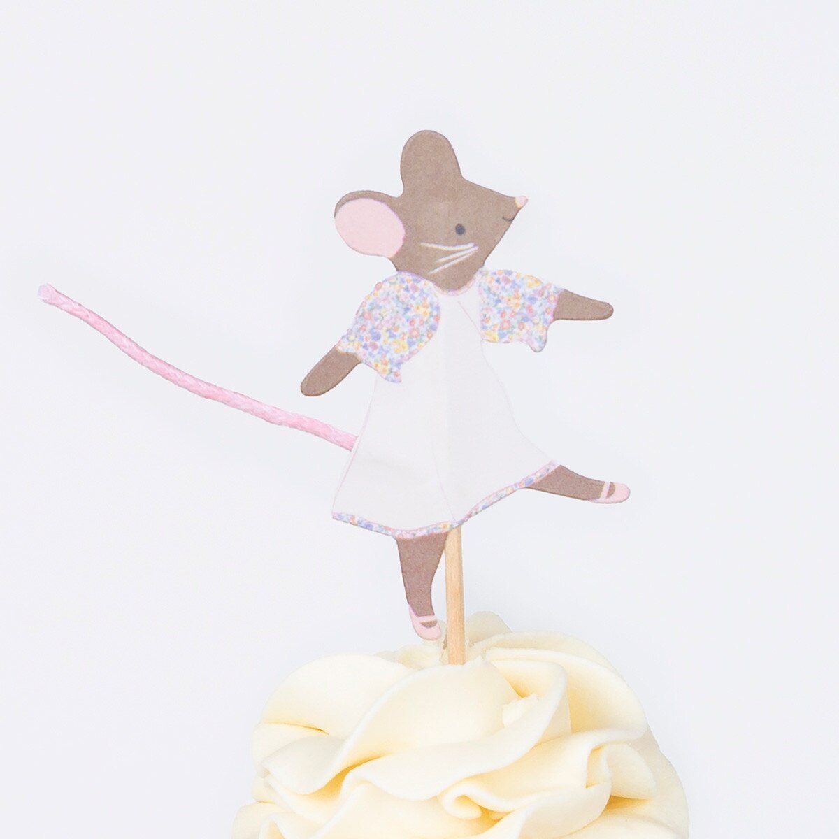 ANIMAL FRIENDS CUPCAKE KIT - OTHERLETTERS