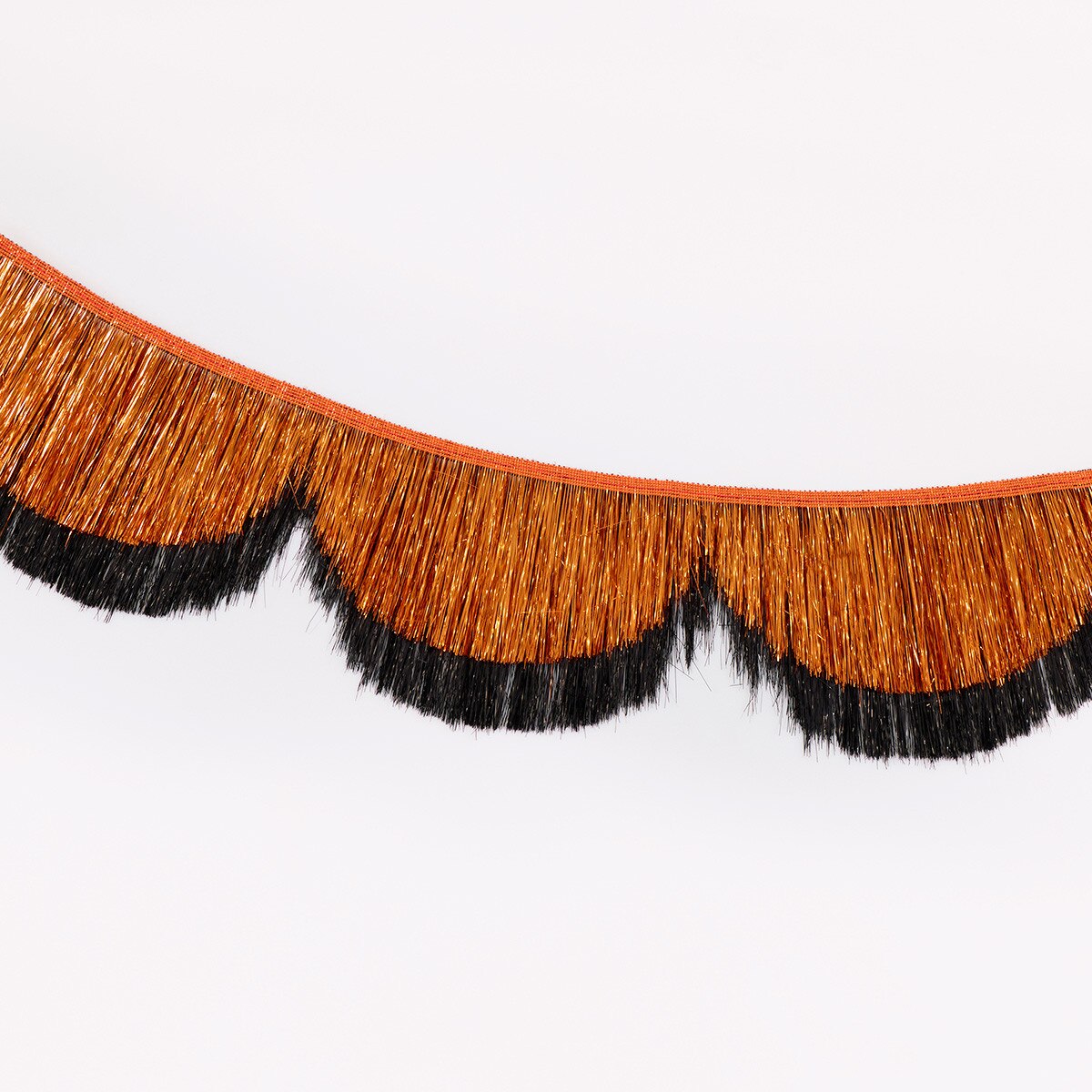 ORANGE & BLACK TINSEL SCALLOPED GARLAND