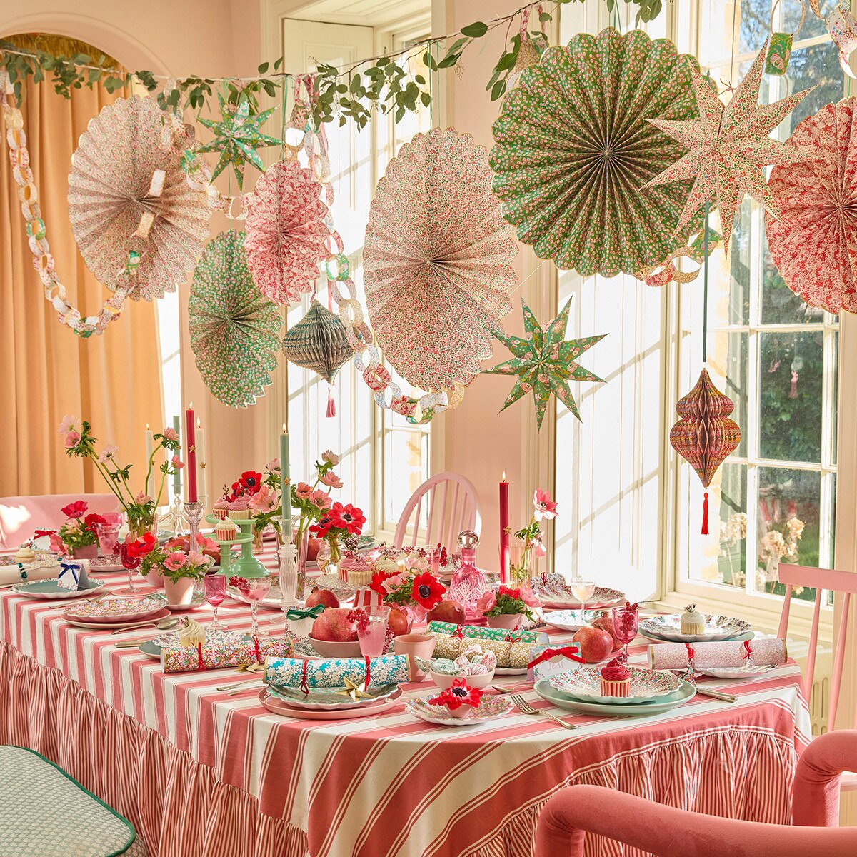 MERI MERI x LIBERTY RED & GREEN GIANT PINWHEELS