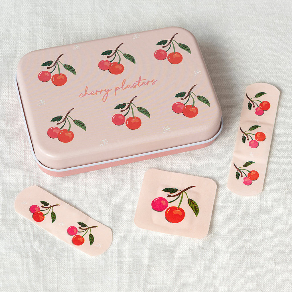 LITTLE CHERRY PLASTERS IN A TIN