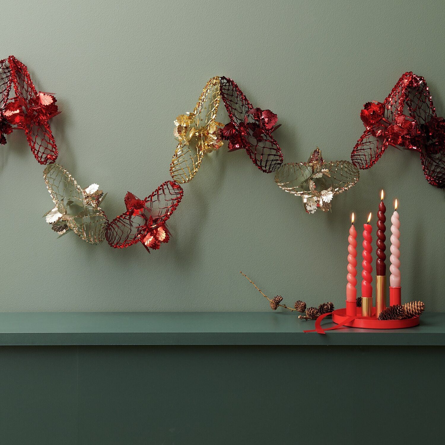 RETRO FOIL GARLAND | RED & GOLD MIX - OTHERLETTERS