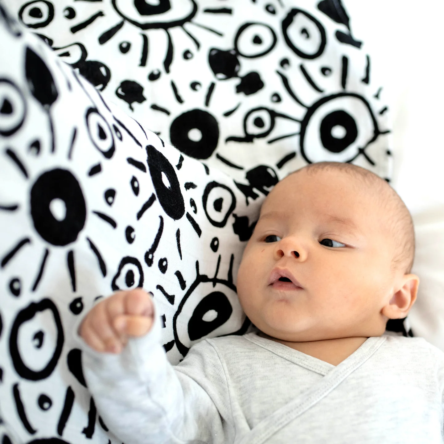 XL EYES MUSLIN - for newborn to 4 months old babies | BY ETTA LOVES