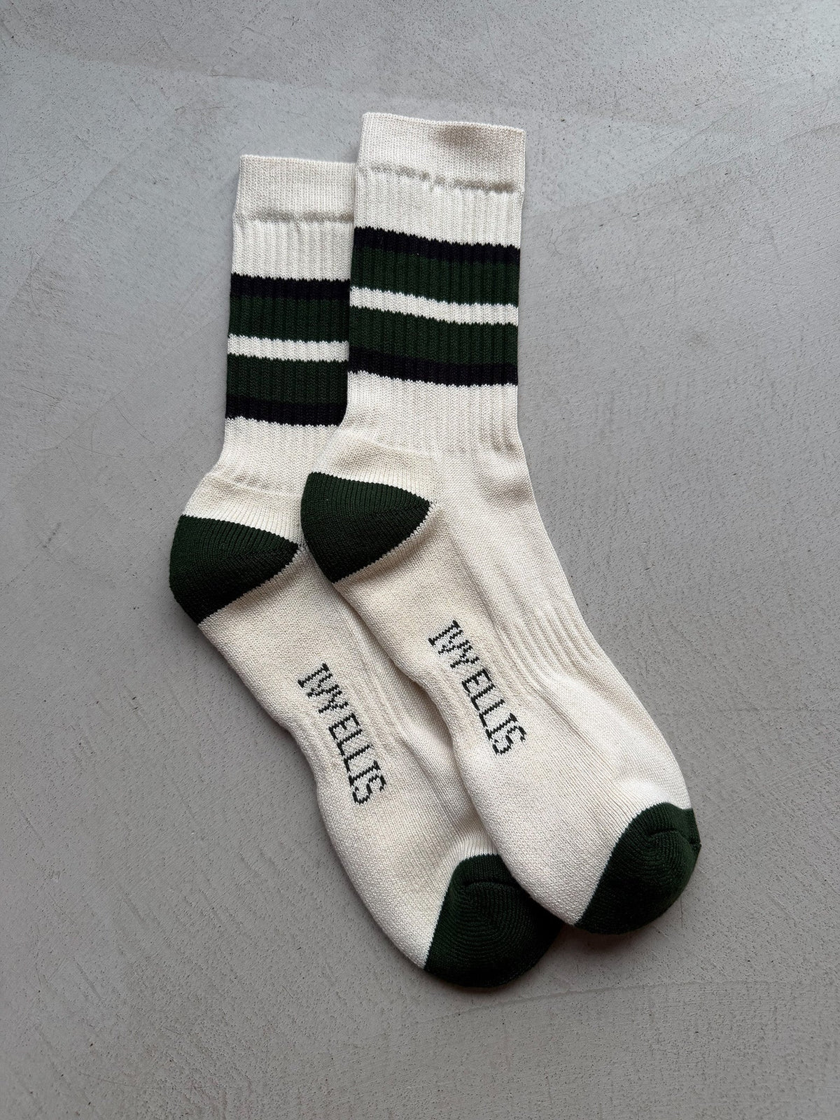 THE BIG GREEN MENS CREW LENGTH SOCKS