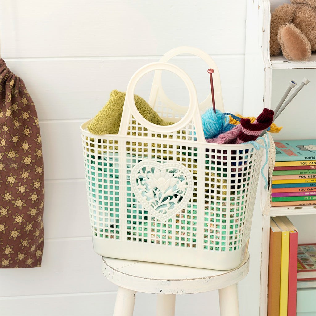 AMELIE PLASTIC BASKET BAG | CREAM - OTHERLETTERS