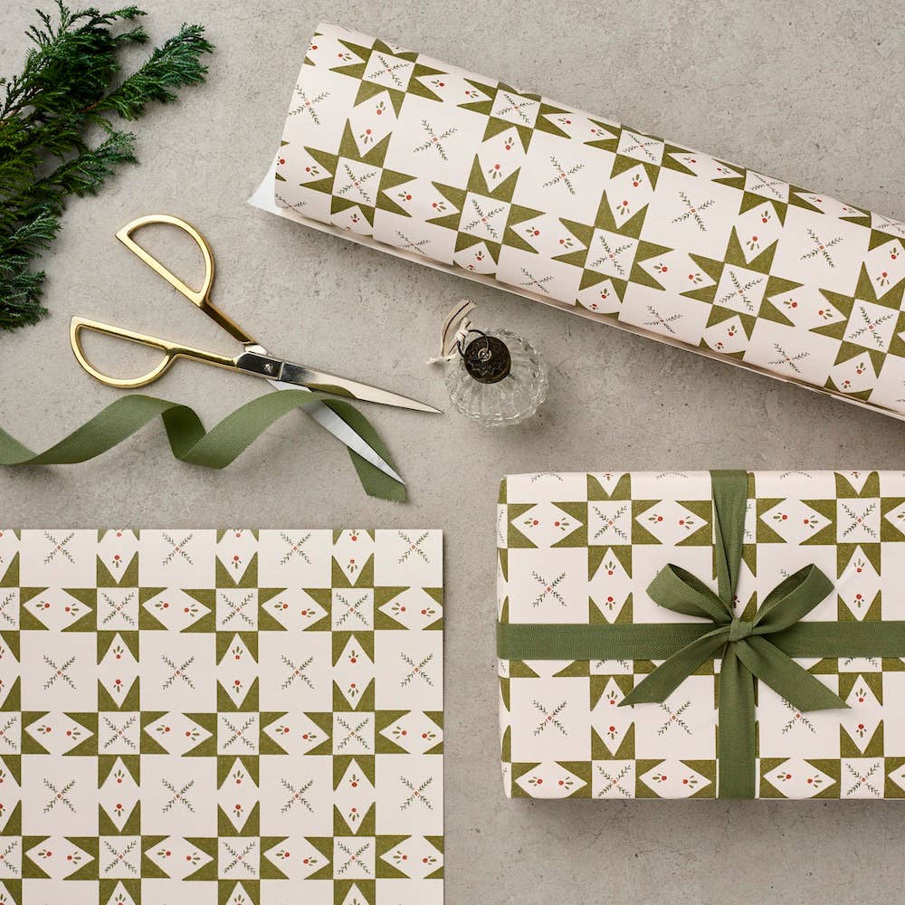 GREEN QUILT PATTERN CHRISTMAS WRAPPING PAPER | 3 SHEETS ROLLED