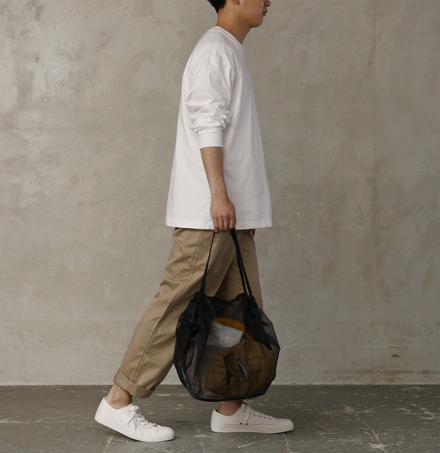 BLACK MESH SHUPATTO COMPACT BAG | L - OTHERLETTERS