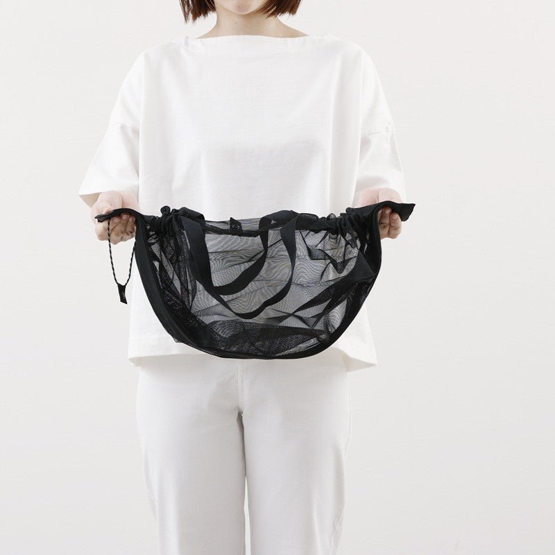 BLACK MESH SHUPATTO COMPACT BAG | L - OTHERLETTERS