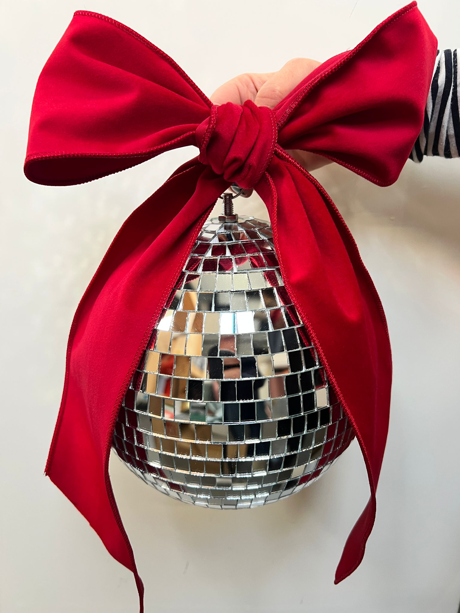 BOWS FOR DISCO BALLS | 6 COLOURS AVAILABLE - OTHERLETTERS