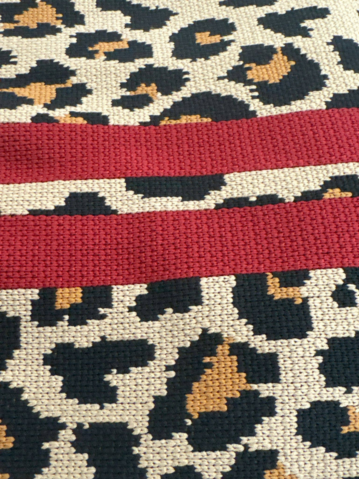 LEOPARD PRINT KNITTED BAG | MEDIUM