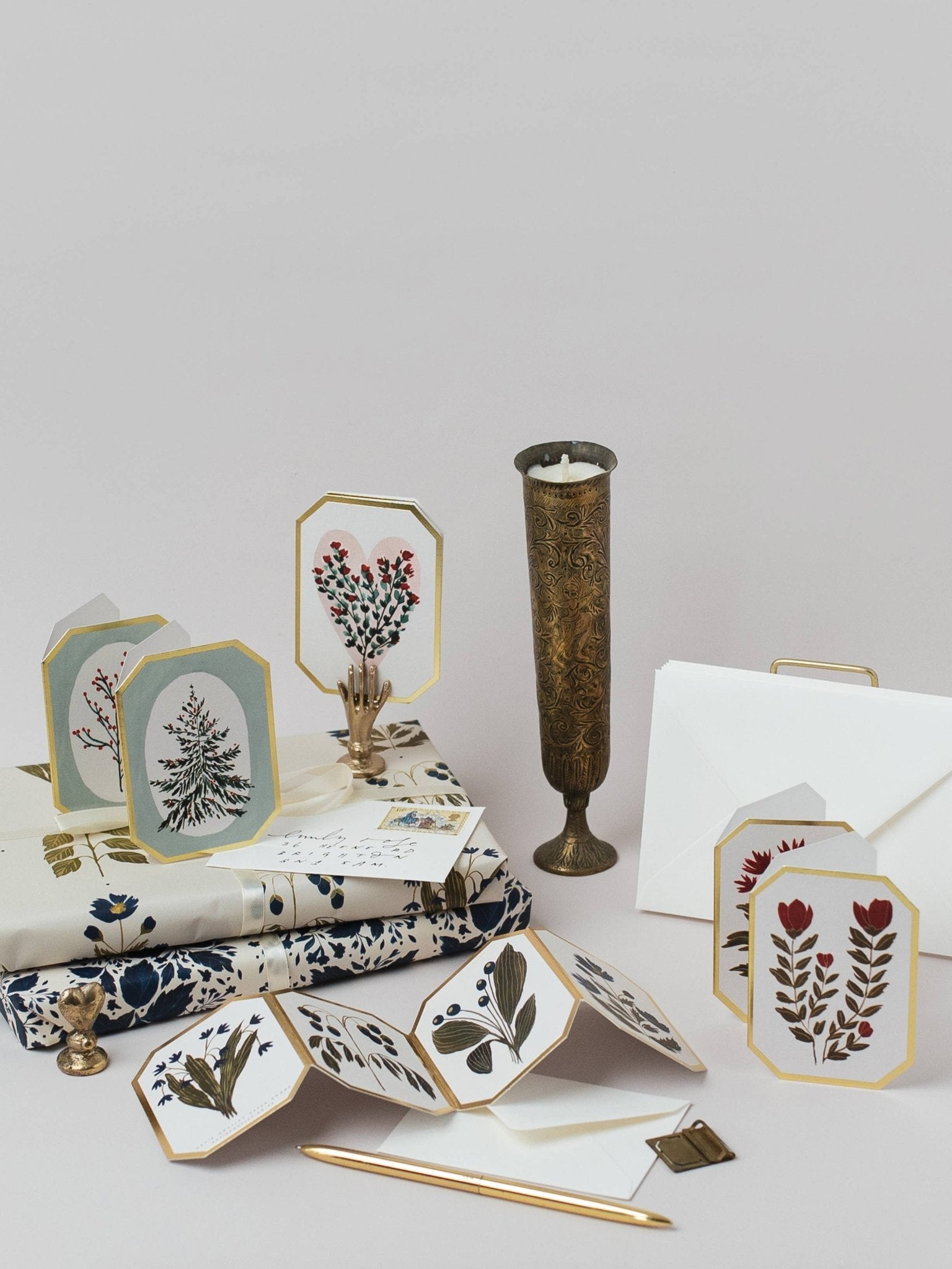 CONCERTINA BOTANICAL RED FLOWER DIE CUT | MINI CARD BY KATIE HOUSLEY - OTHERLETTERS