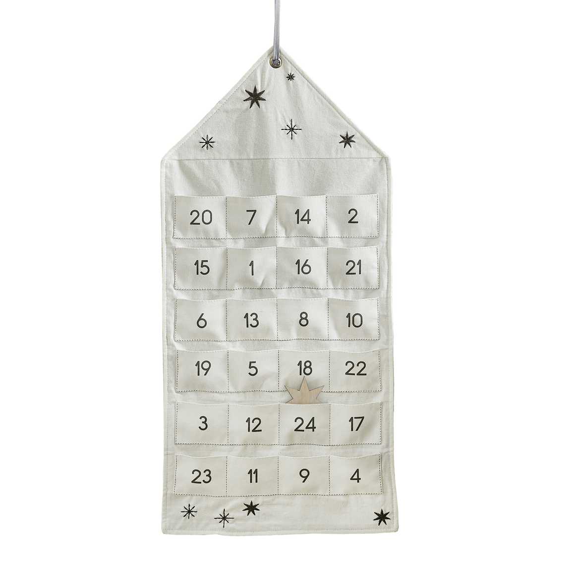 HANGING FABRIC CHRISTMAS ADVENT CALENDAR