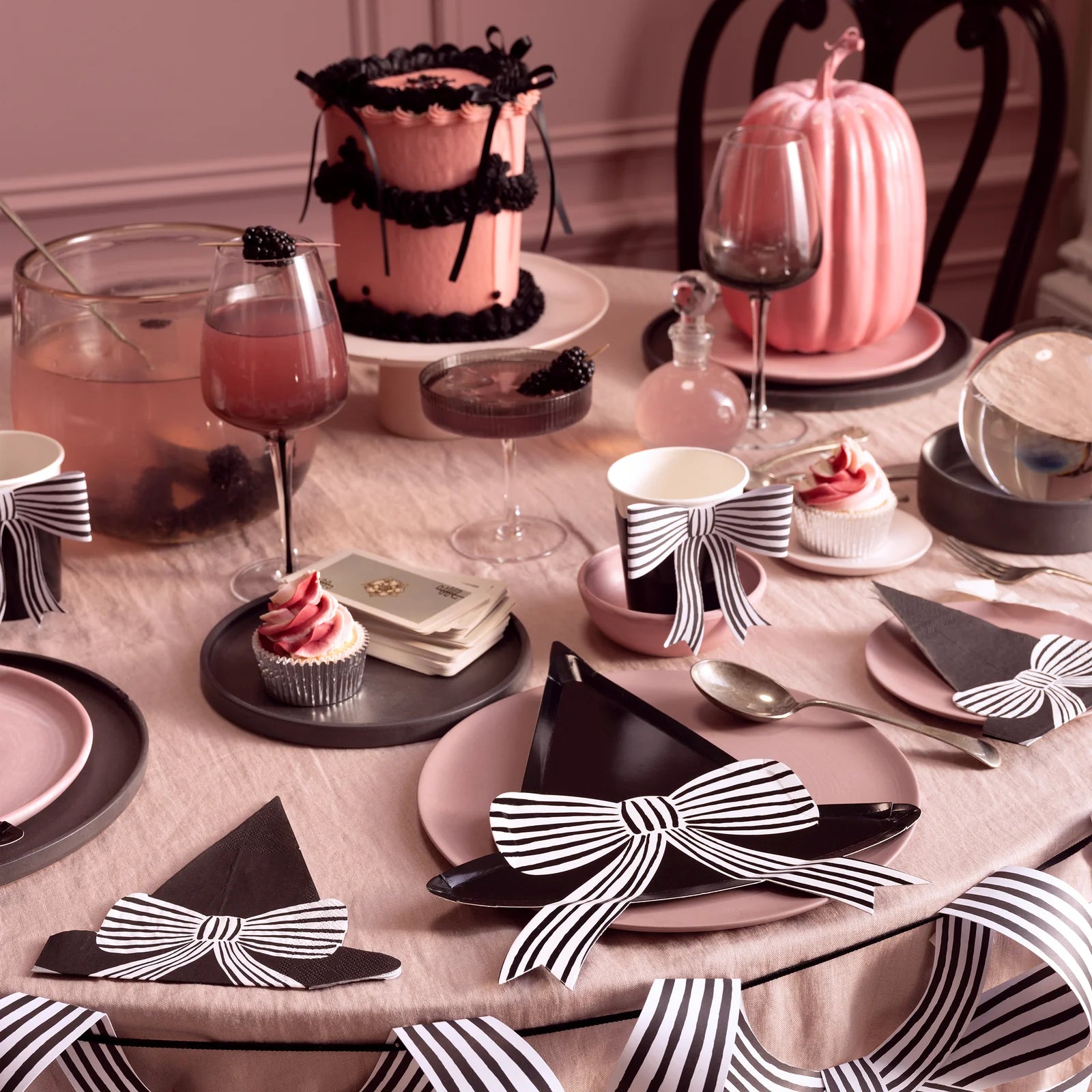 WITCH HAT PAPER NAPKINS - OTHERLETTERS