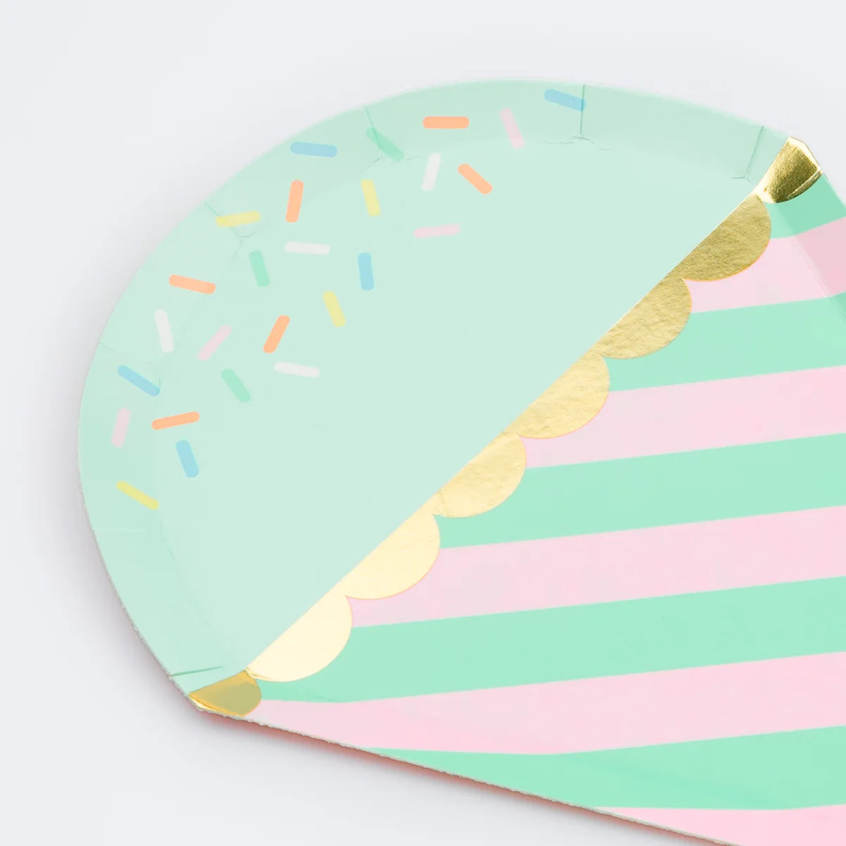 ICE CREAM SHAPED PAPER PLATES