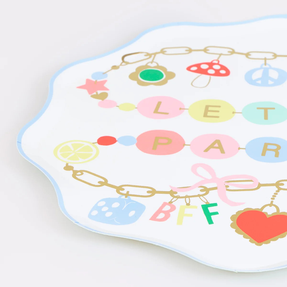 CHARM PARTY PAPER PLATES