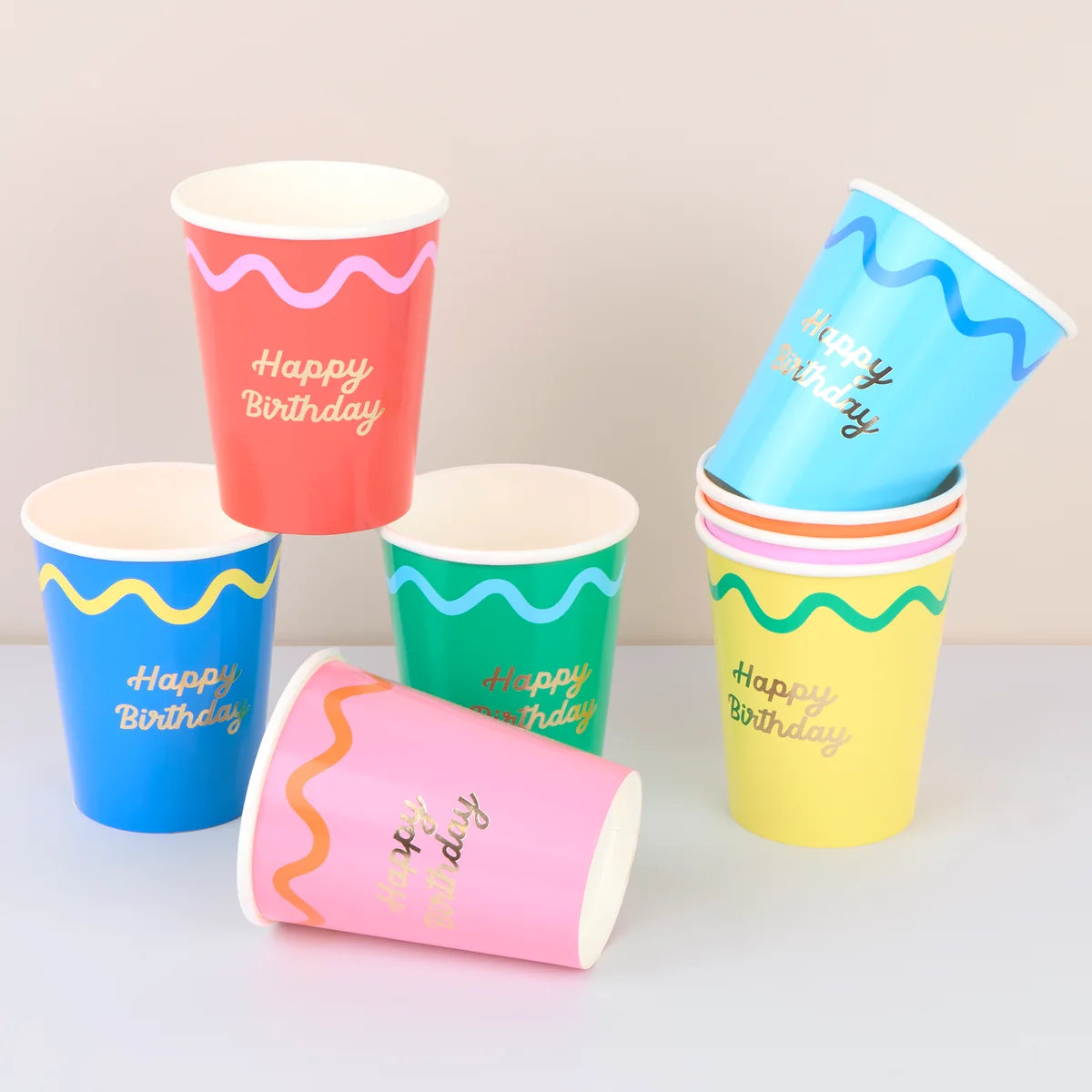 WIGGLE EDGE PAPER CUPS