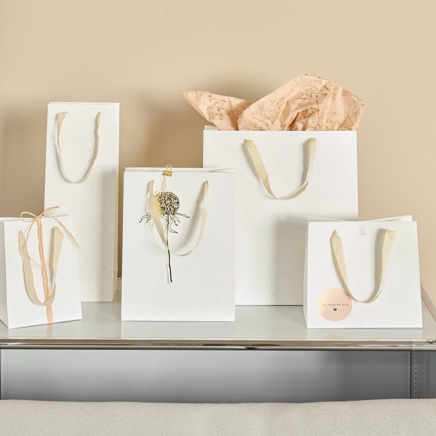 NATURAL GIFT BAG | 18 x 26 x 8cm - OTHERLETTERS