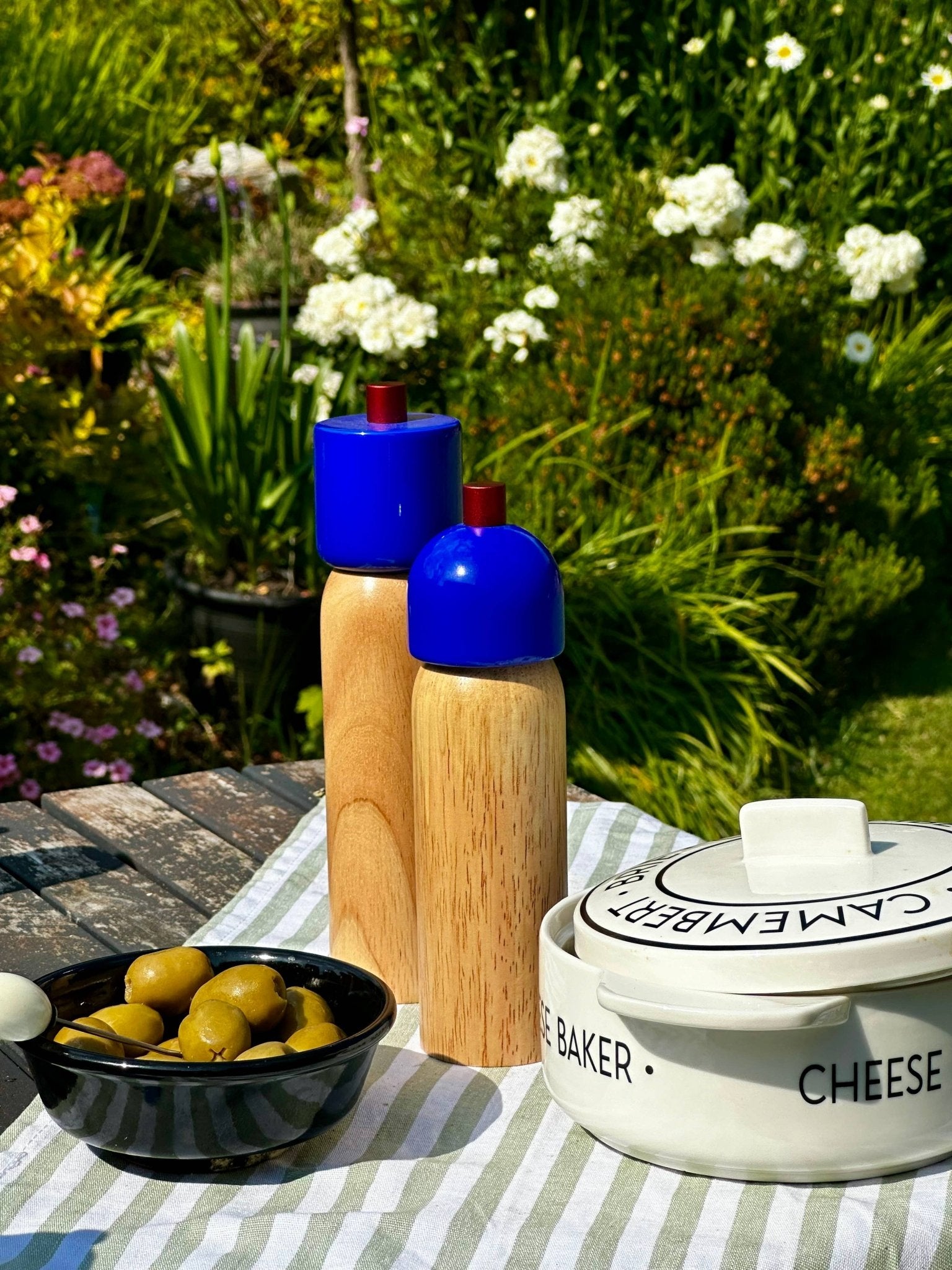 NAVY & RED SALT & PEPPER GRINDER | MEDIUM - OTHERLETTERS