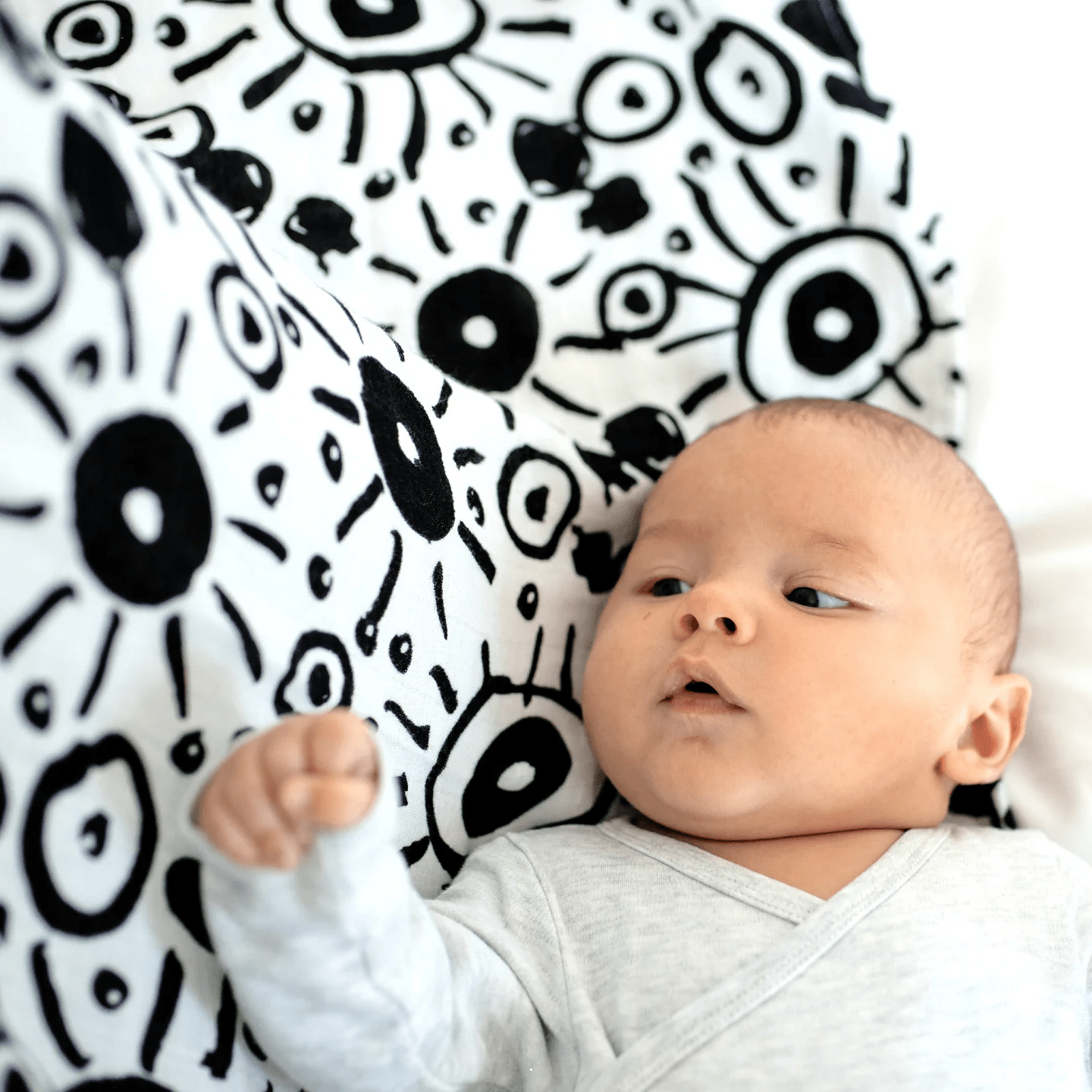 XL EYES MUSLIN - for newborn to 4 months old babies | BY ETTA LOVES - OTHERLETTERS