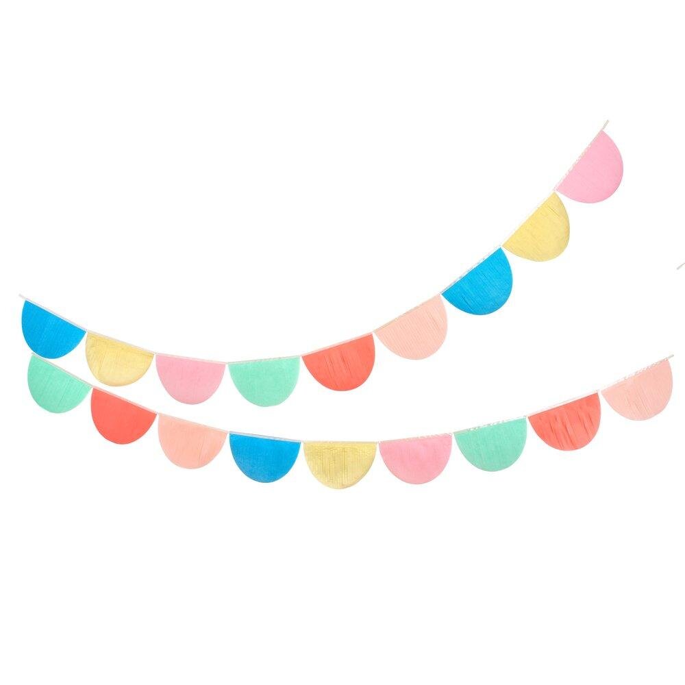 RAINBOW TISSUE PAPER SCALLOP GARLAND