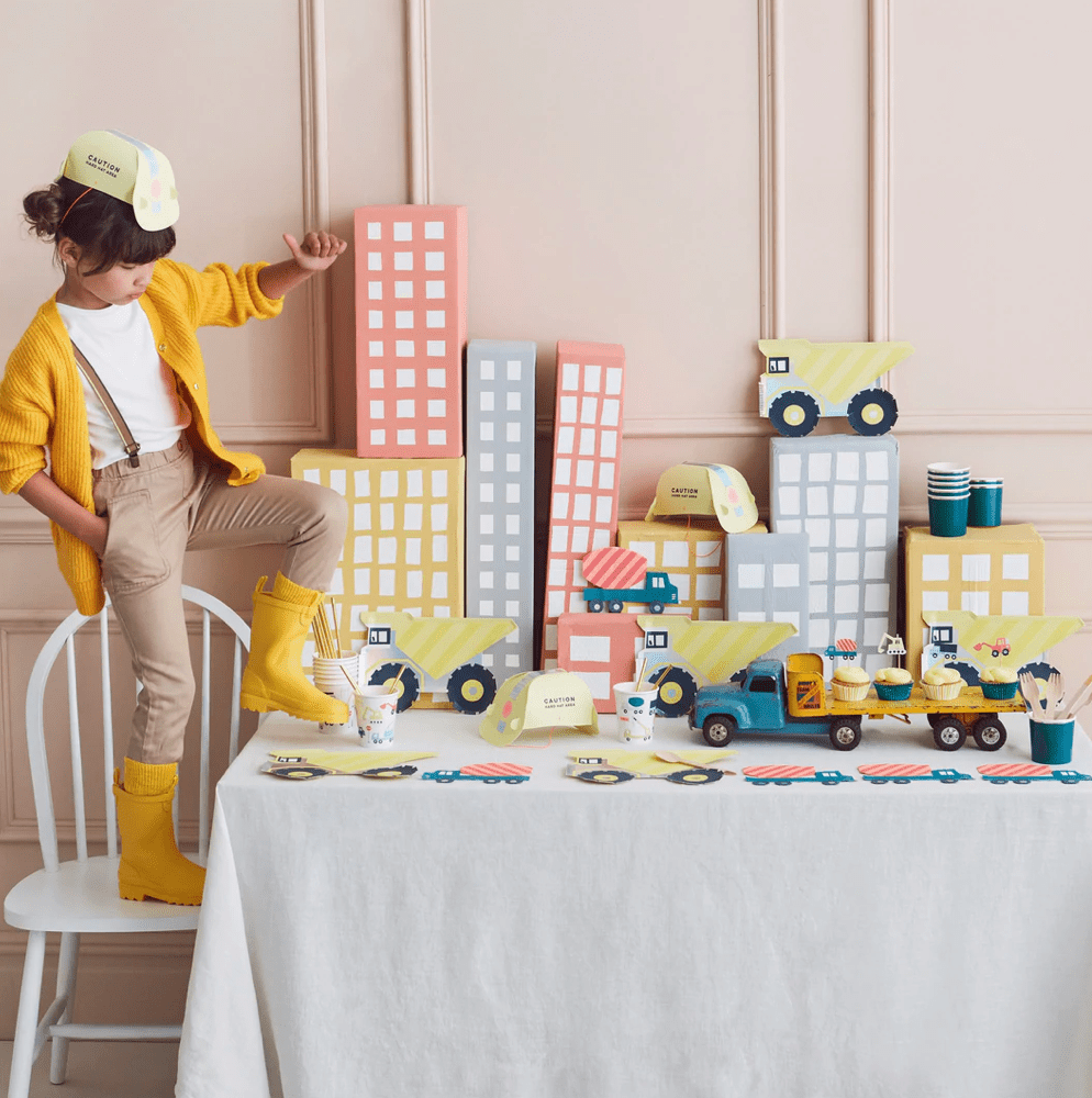 CONSTRUCTION | PAPER PLATES - OTHERLETTERS