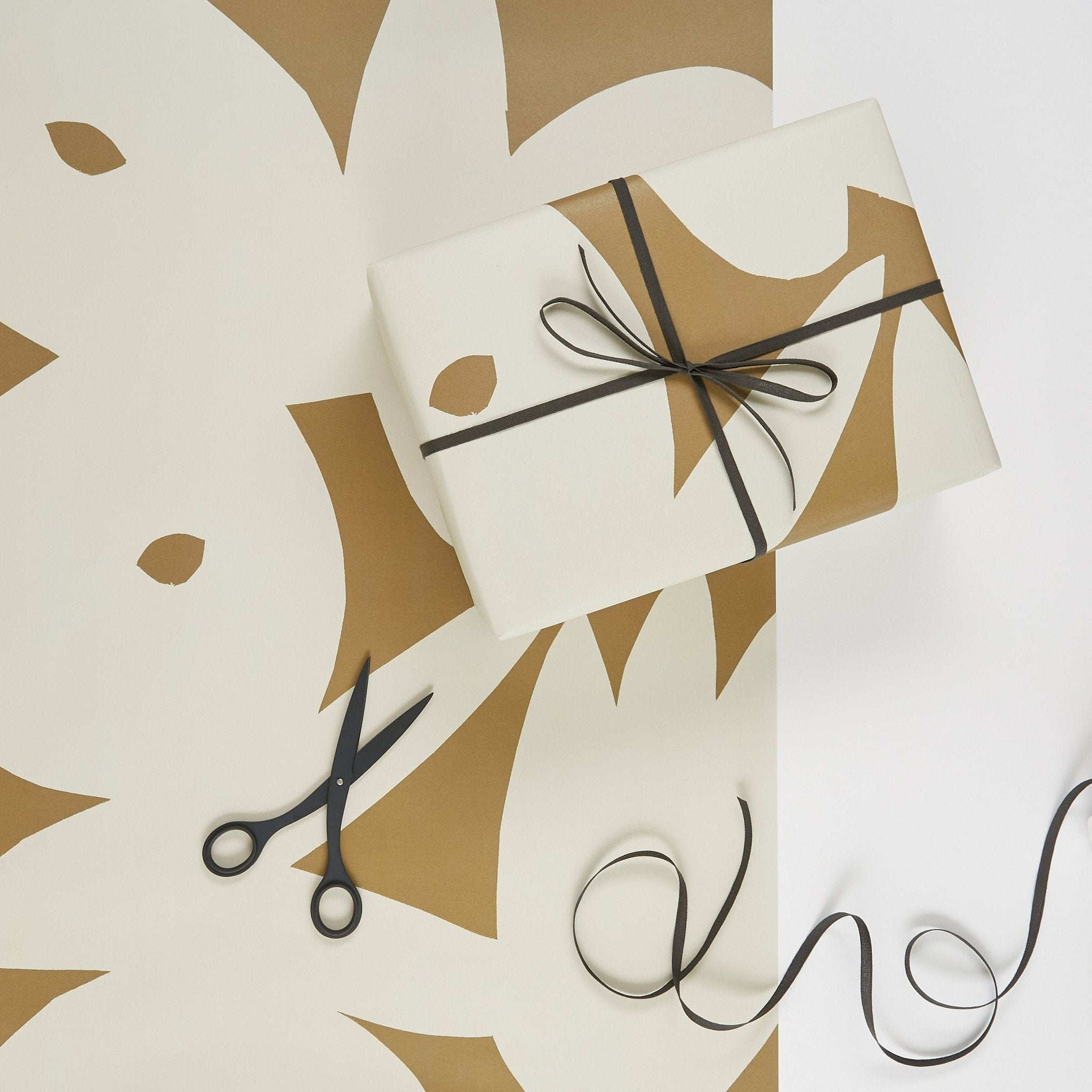 KINSHIPPEP X AEAND TULIP WRAP | 3 SHEETS - OTHERLETTERS